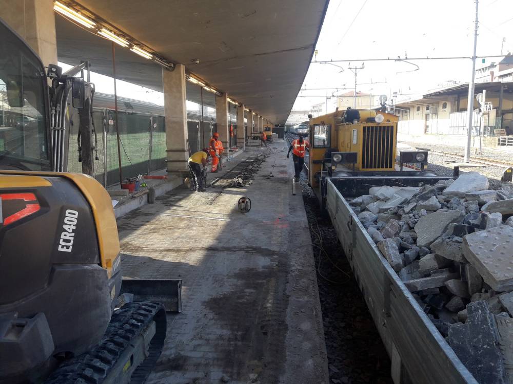 Rialzamento marciapiedi Stazione di S.M. Novella