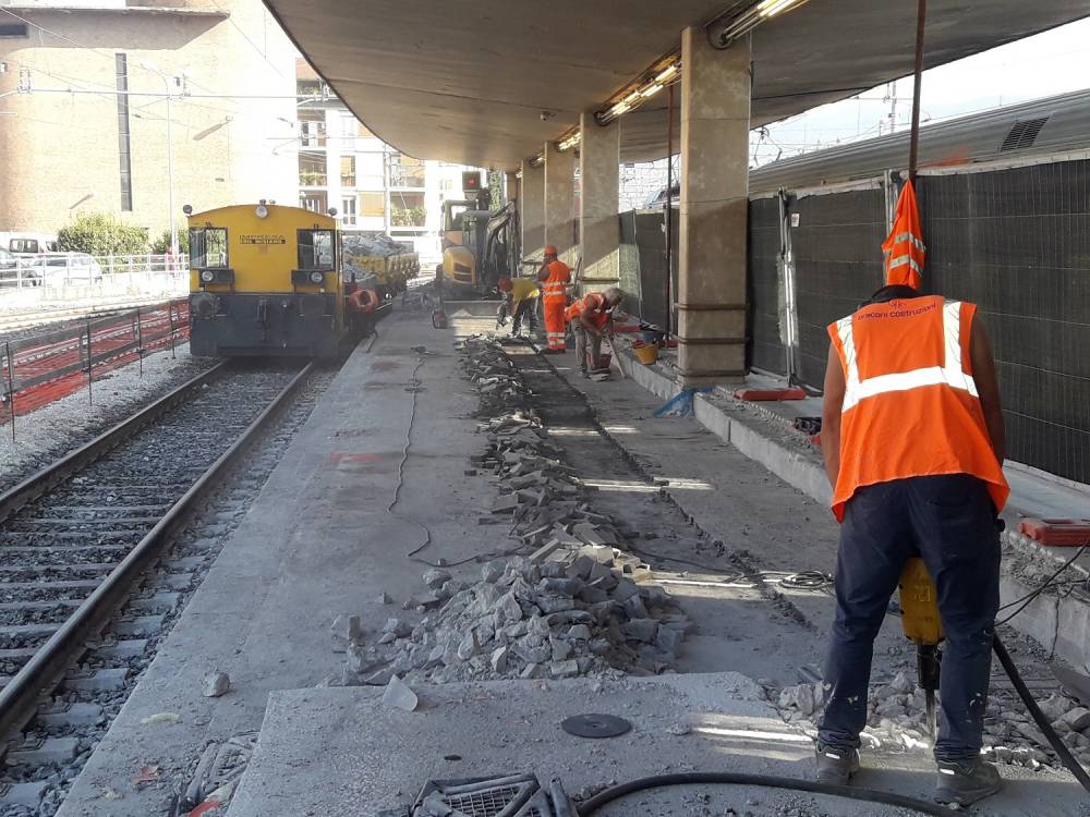 Rialzamento marciapiedi Stazione di S.M. Novella